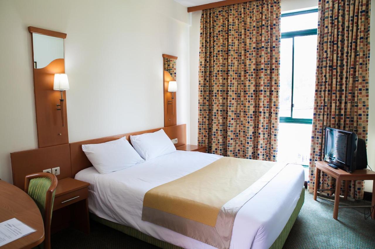 Gorillas City Centre Hotel Kigali Extérieur photo