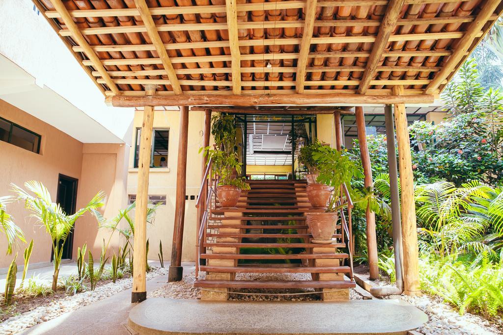 Gorillas City Centre Hotel Kigali Extérieur photo