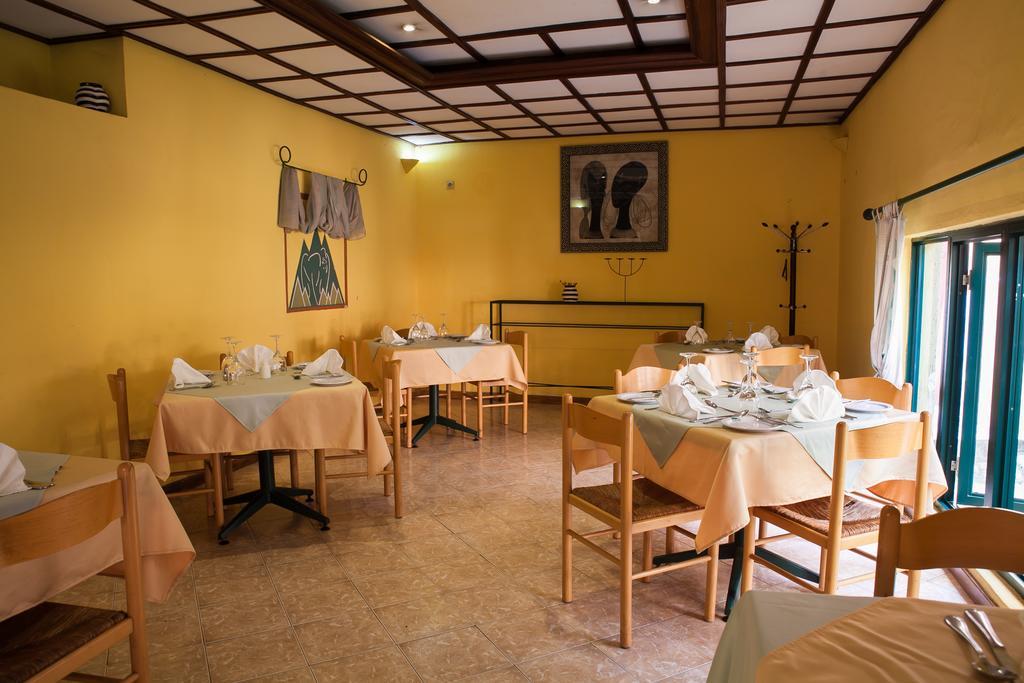 Gorillas City Centre Hotel Kigali Extérieur photo